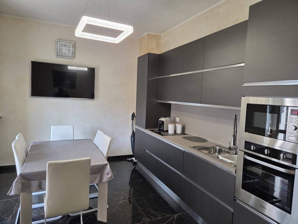 Appartamento a Asti in Via Fratelli John e Robert Kennedy - Foto 3