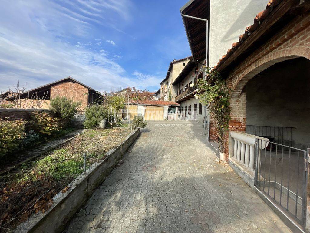 Casa indipendente a Agliè in Vicolo Molini 8 - Foto 3