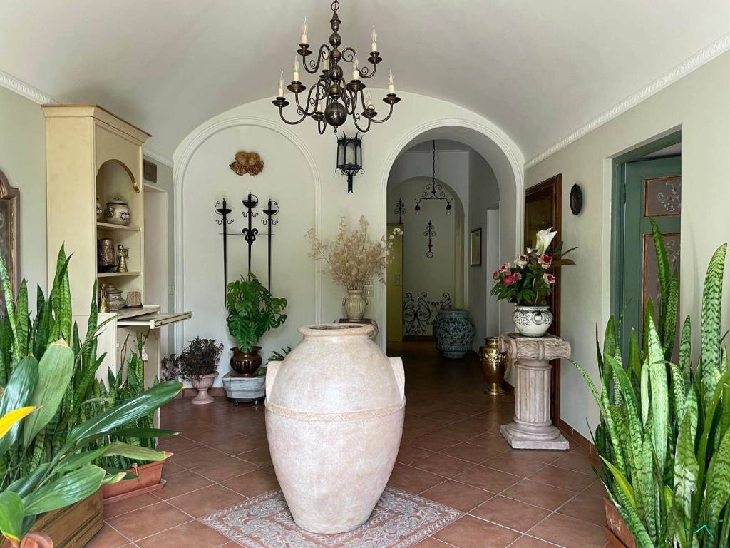 Villa a Pescia in via San Policronio - Foto 2