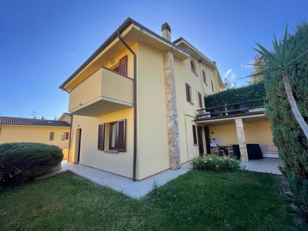 Villa a Pescia in Via delle Cave, 1 - Foto 3