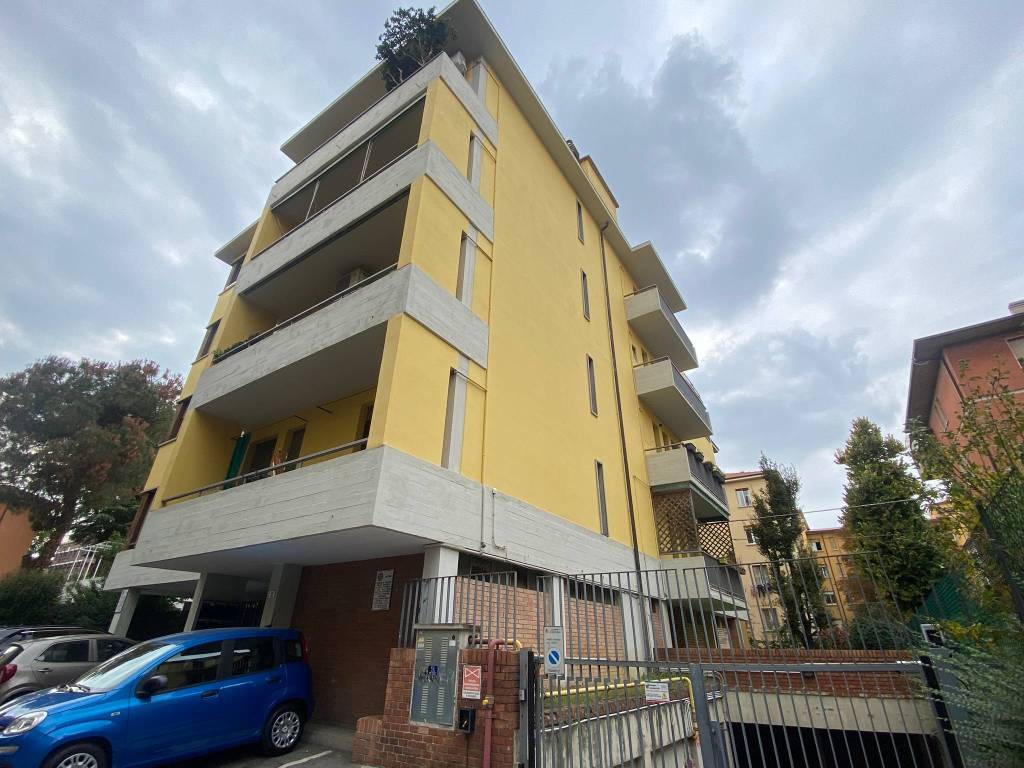 Appartamento a Bologna in Via delle Fosse Ardeatine, 12 - Foto 3