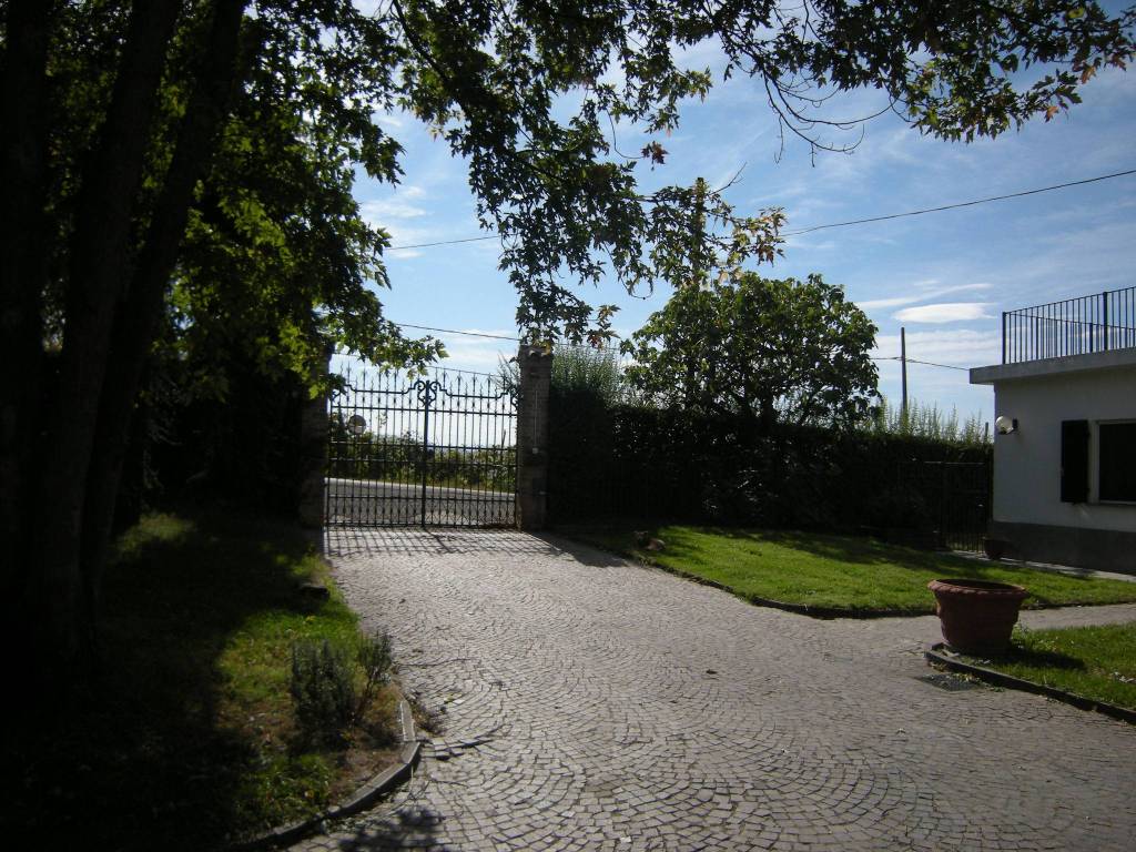 Rustico / casale a Neive in Via Starderi, 26 - Foto 2
