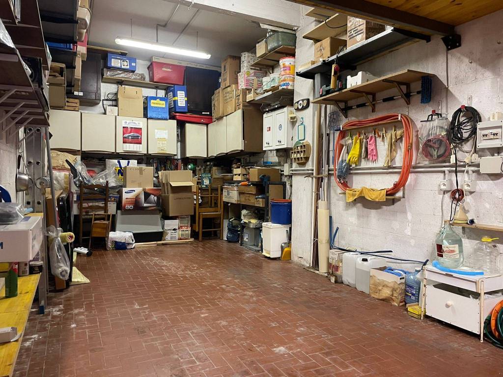 Box / garage a Serra riccò in Via Manlio Chiocchetti - Foto 3
