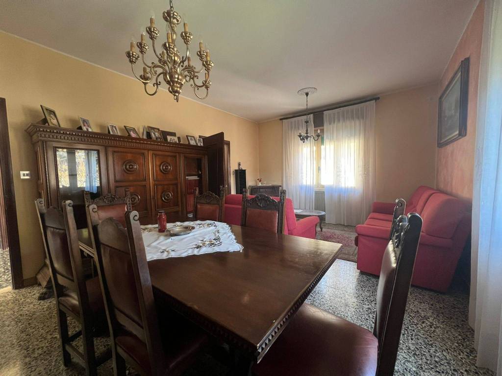 Appartamento a Montecchio maggiore in Via Pozzetto, 4 - Foto 4