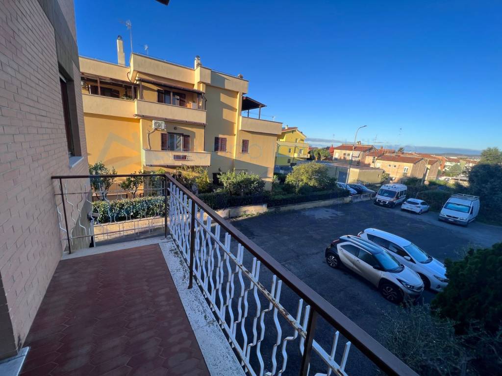 Appartamento a Cerveteri in Via Settevene Palo, 51 - Foto 2