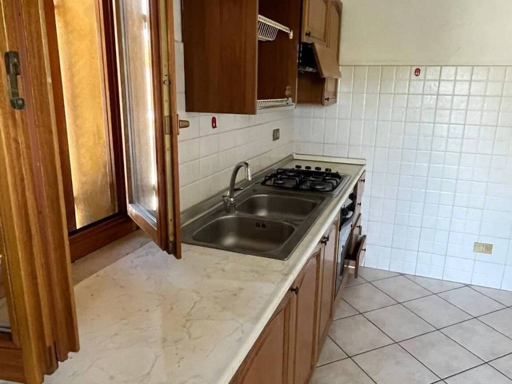 Appartamento a Mondolfo in Via Valcesano - Foto 5