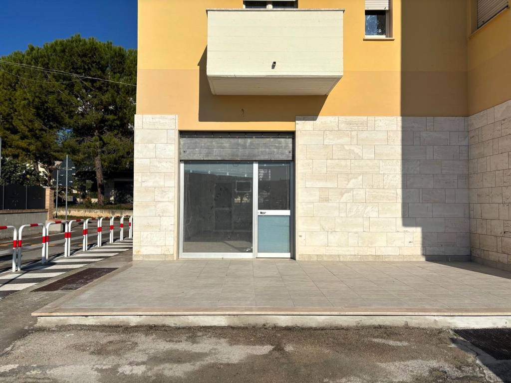 Immobile a Bellante in Via Lorenzo Milani, 13 - Foto 2