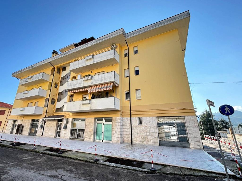 Immobile a Bellante in Via Lorenzo Milani, 13 - Foto 4