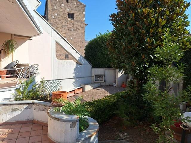 Villa a Caserta in Via Giovanni Amendola - Foto 4