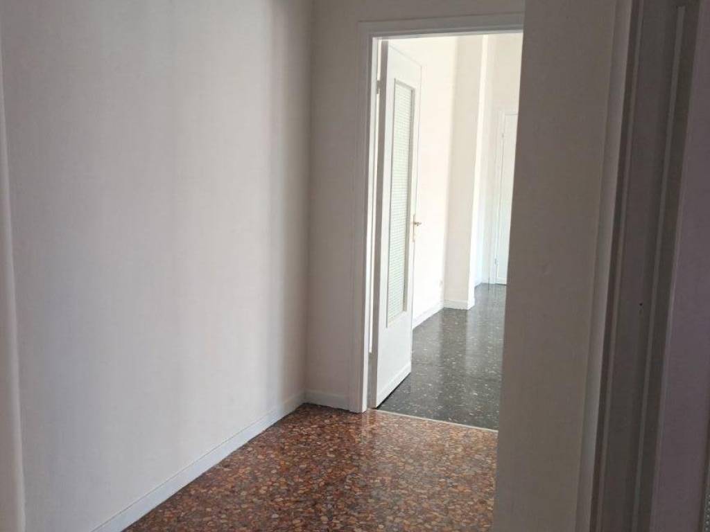 Appartamento a Albissola marina in Via Gioacchino Rossini - Foto 3