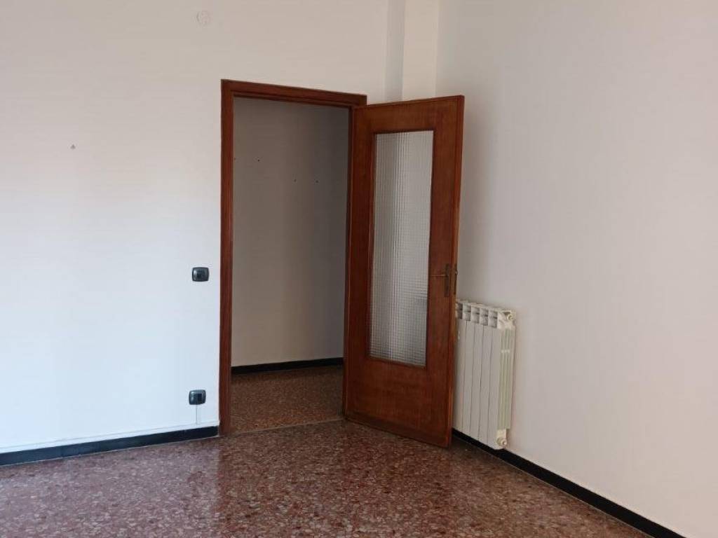 Appartamento a Albissola marina in Via Gioacchino Rossini - Foto 4