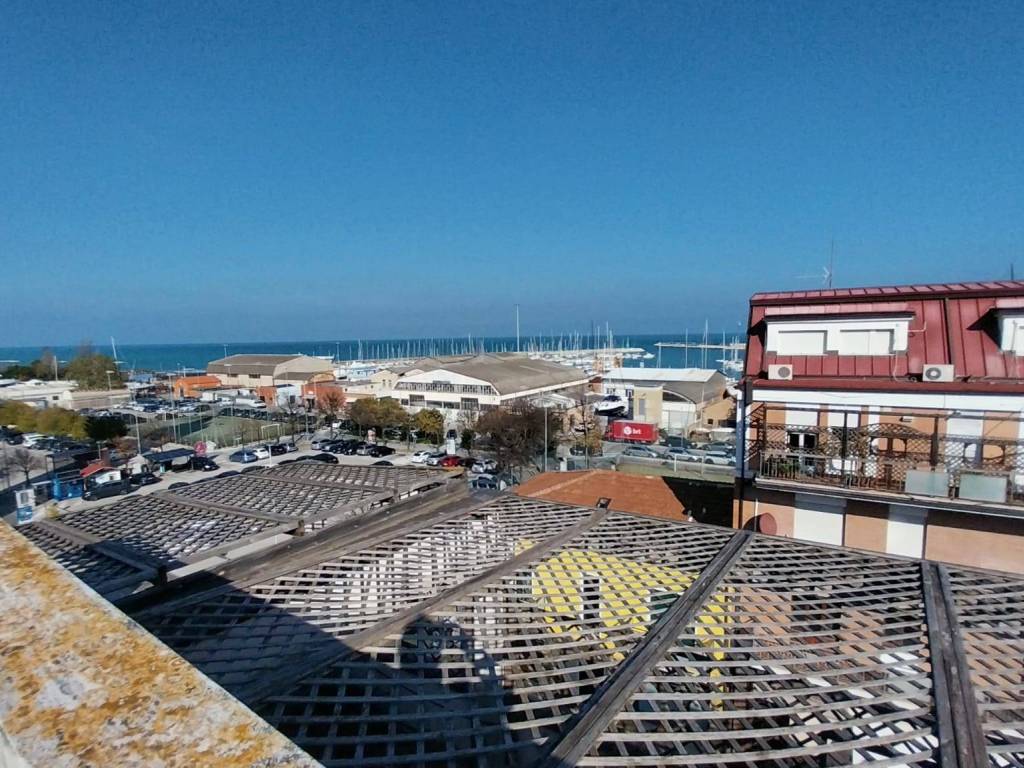 Attico / mansarda a Civitanova marche - Foto 2