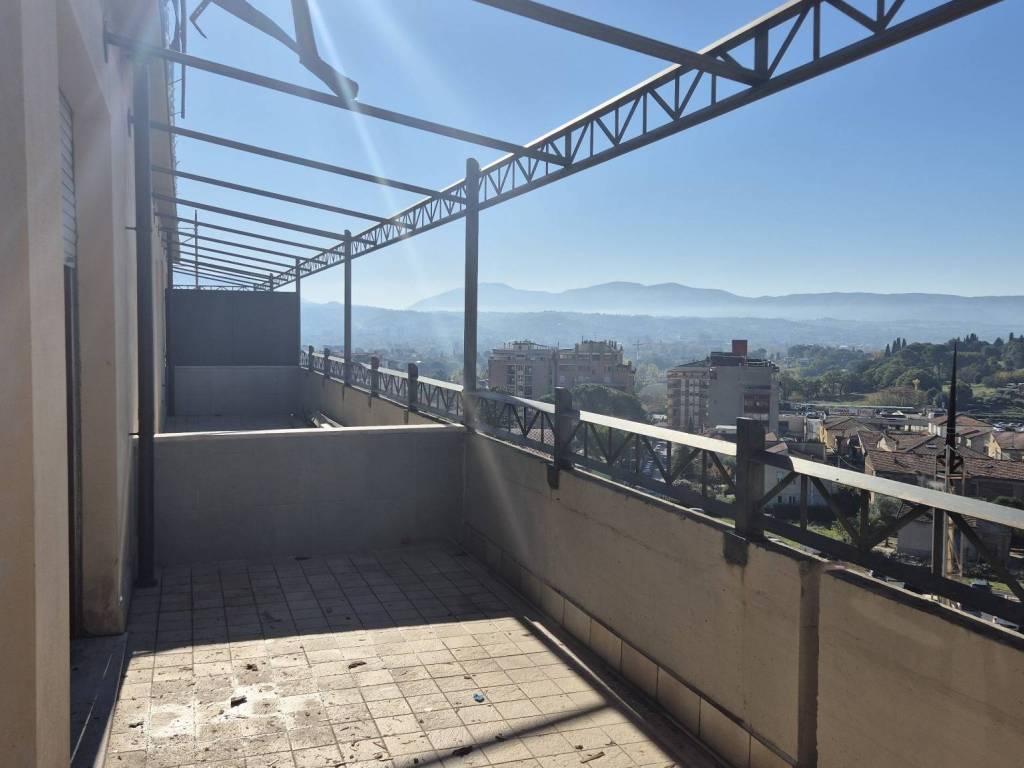 Attico / mansarda a Terni in Via del Piviere, 16 - Foto 4
