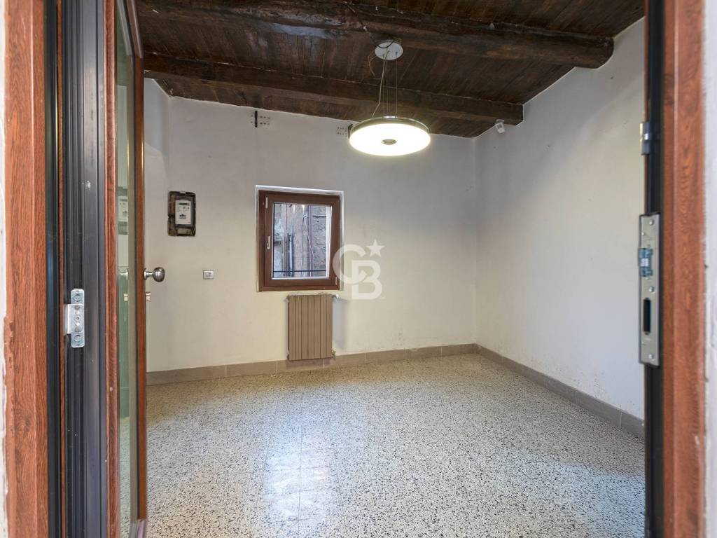 Appartamento a Viterbo in Via Zuccari - Foto 2