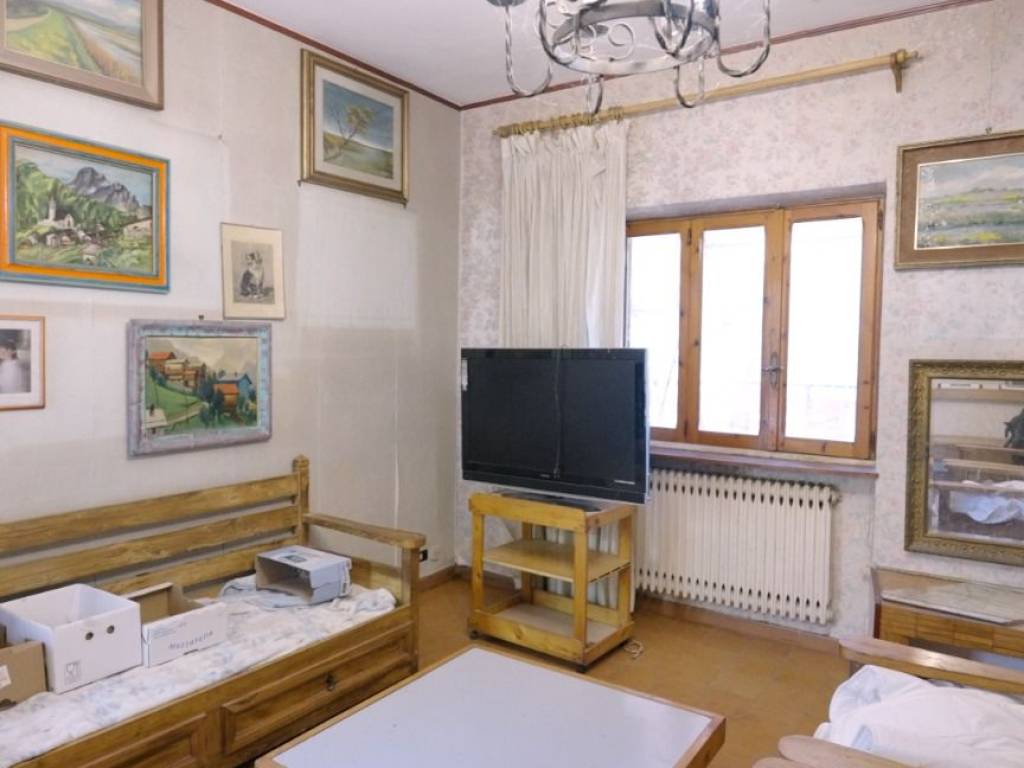 Casa indipendente a Rieti in Via Canera - Foto 3