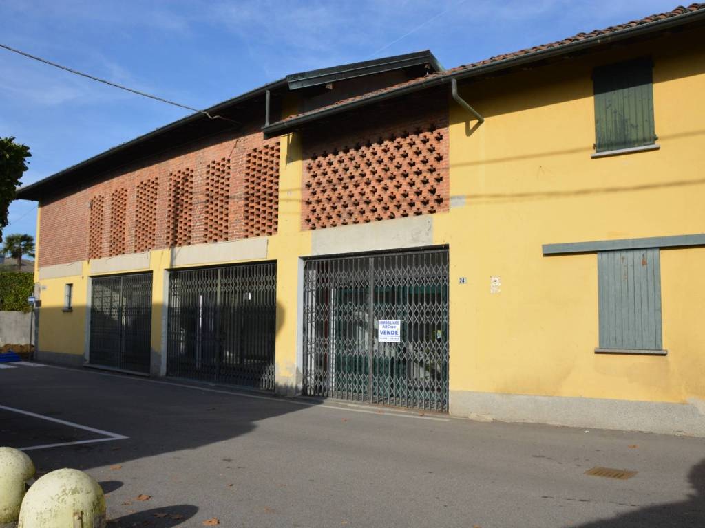 Immobile a Varallo pombia in Via Sempione - Foto 2