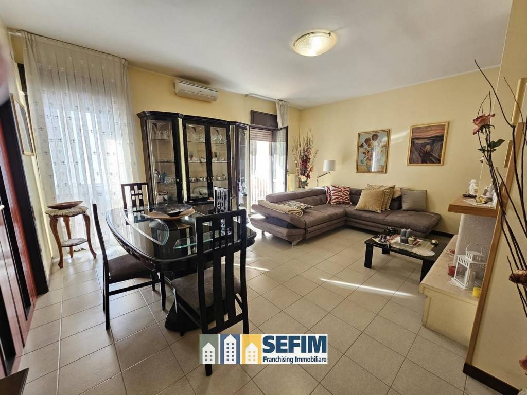 Appartamento a Matera in Via Edmondo De Amicis - Foto 3