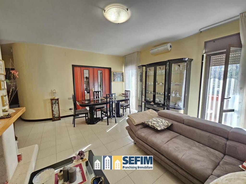 Appartamento a Matera in Via Edmondo De Amicis - Foto 4