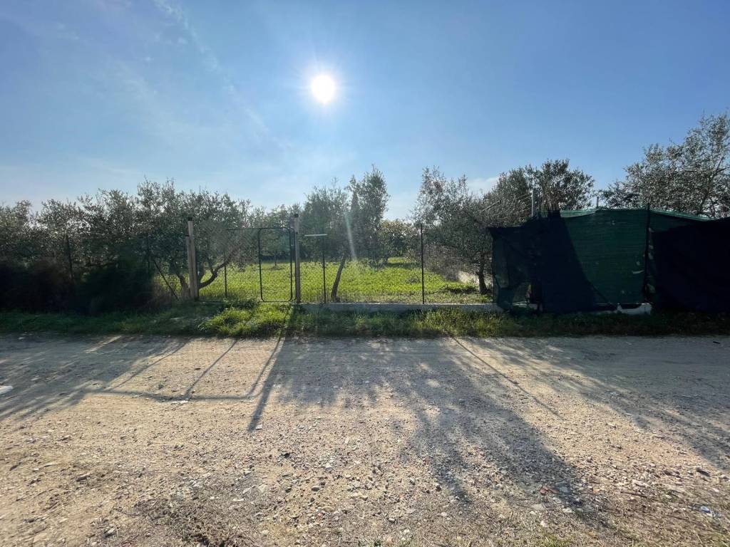 Terreno a Martinsicuro in Via Francesco Baracca - Foto 3