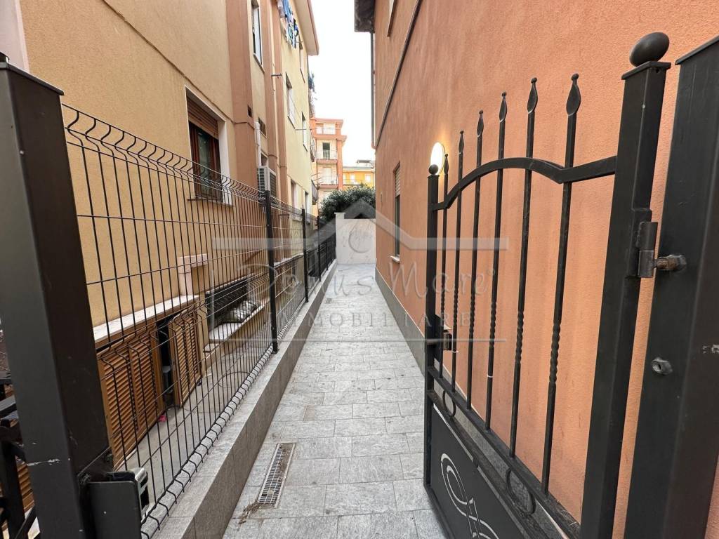 Appartamento a Andora in Sant'Ambrogio, 30 - Foto 2