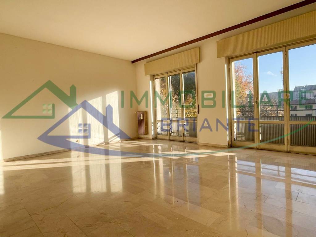 Appartamento a Gallarate in Via Scipione Ronchetti, 2 - Foto 4