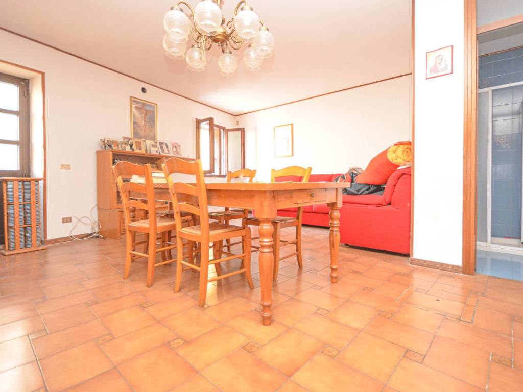 Villa a Thiene in Via Dante Alighieri - Foto 5