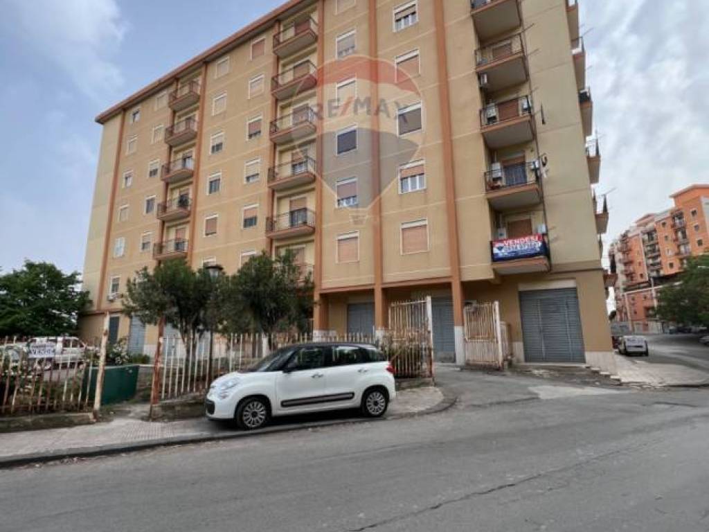 Appartamento a Caltanissetta in Via Dei mille, 81 - Foto 2