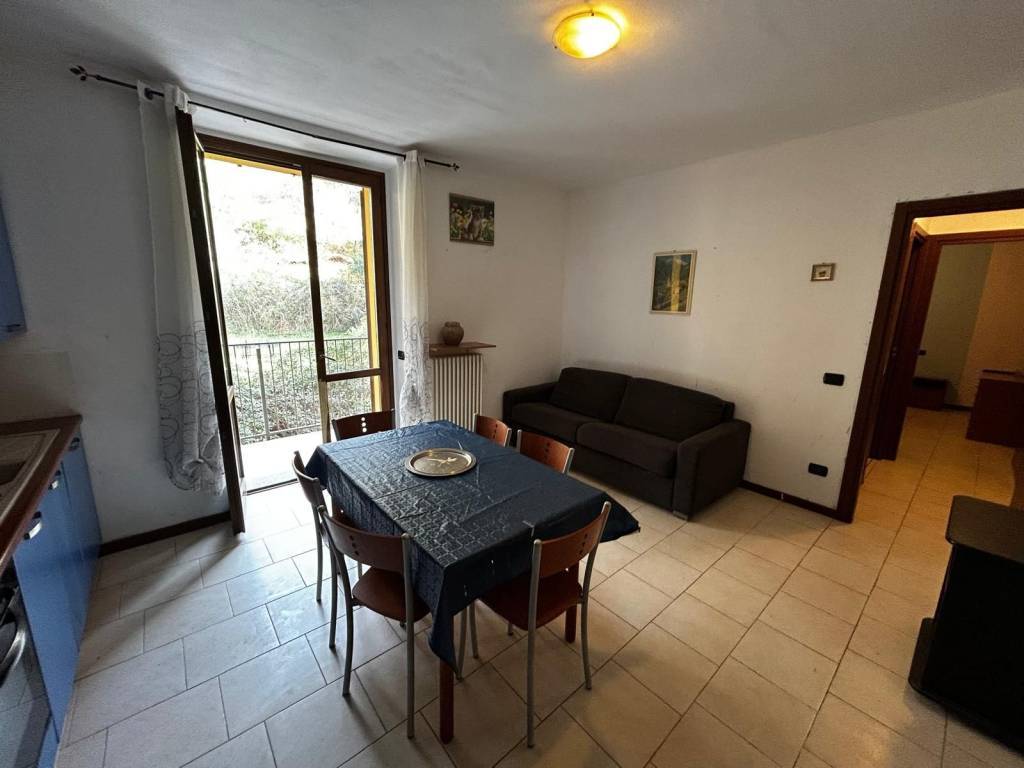 Appartamento a Asso in Via La Corda, 1 - Foto 2