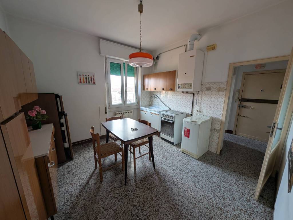 Appartamento a Ferrara in Via del Risorgimento, 33 - Foto 2