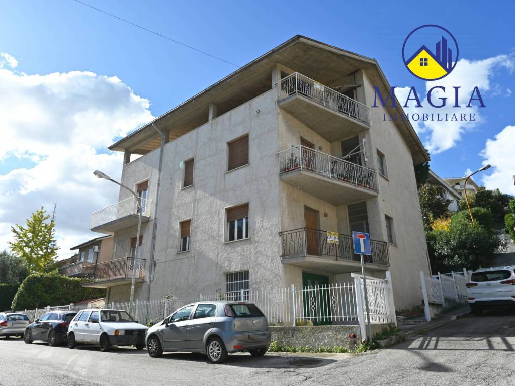 Attico / mansarda a San benedetto del tronto in Via P.S. Damiani, 1 - Foto 4