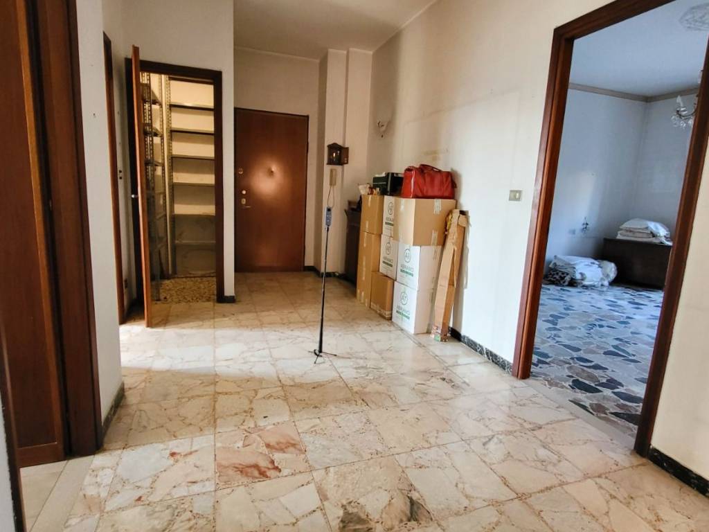 Appartamento a Chieri in Via Gioacchino Rossini, 4 - Foto 3