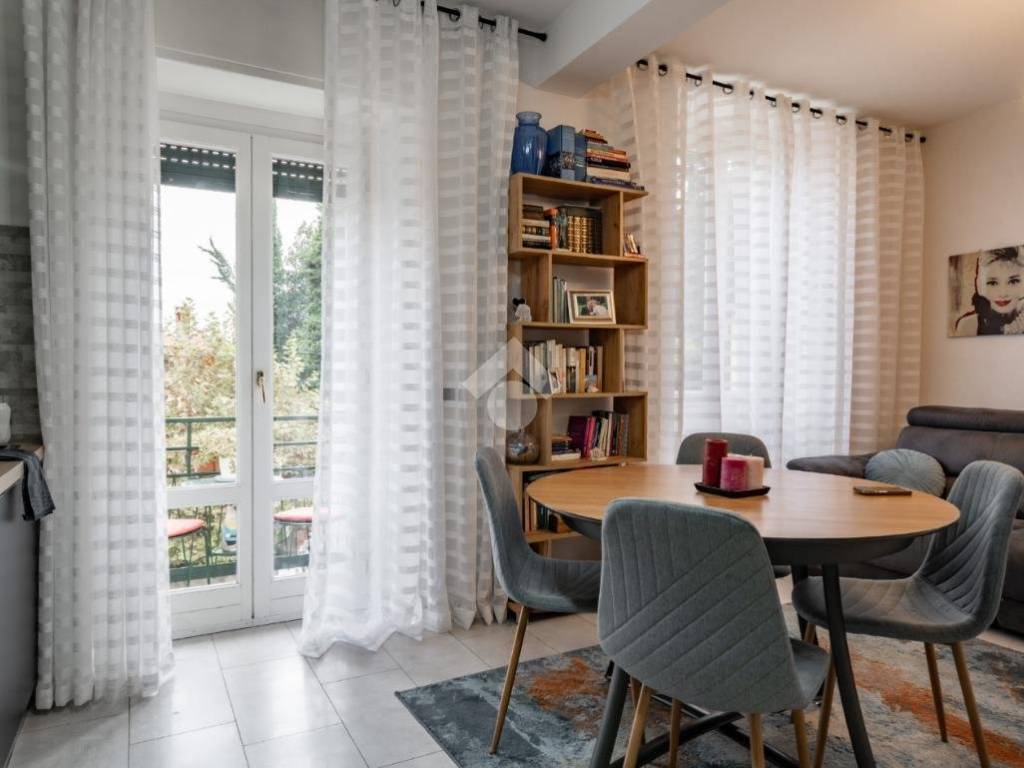 Appartamento a Oggiono in Piazza della Chiesa, 005 - Foto 3