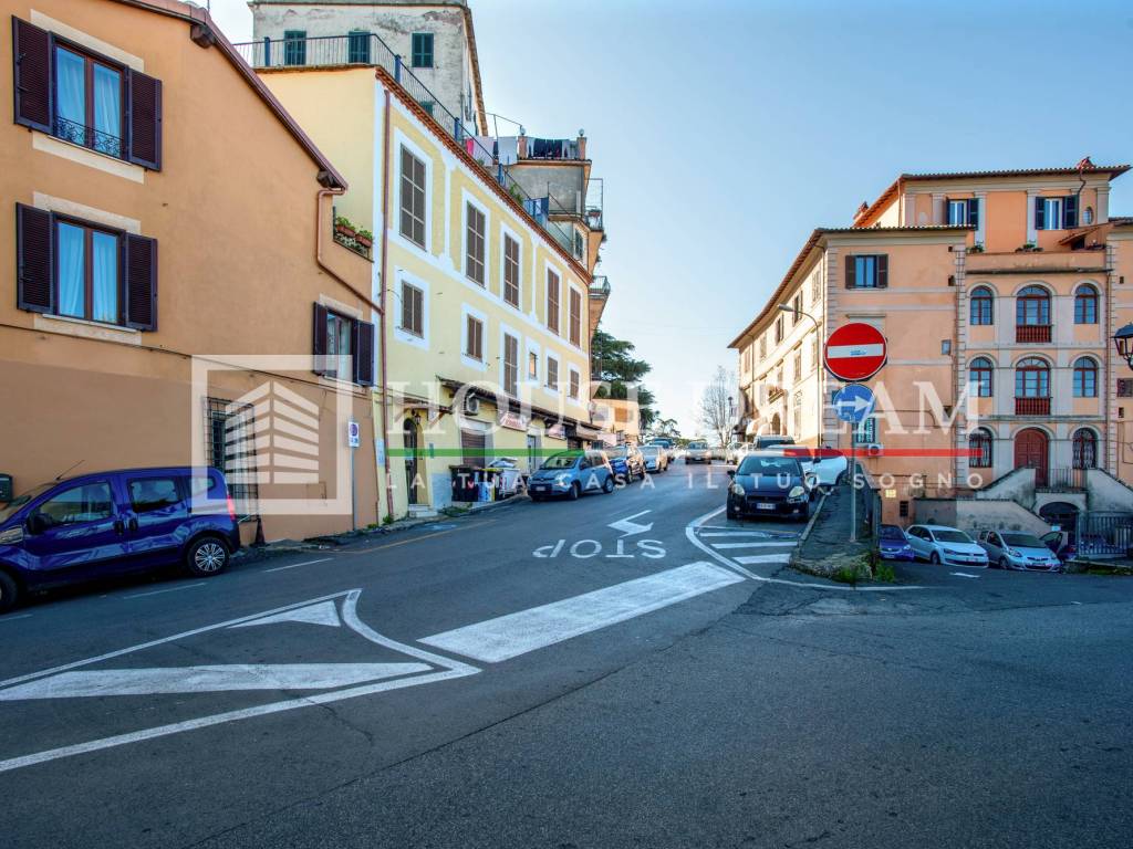 Appartamento a Rocca di papa in Via di Frascati, 10 - Foto 2