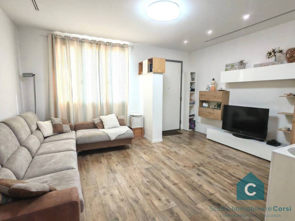 Casa indipendente a Prato in Via Traversa il Crocifisso - Foto 5
