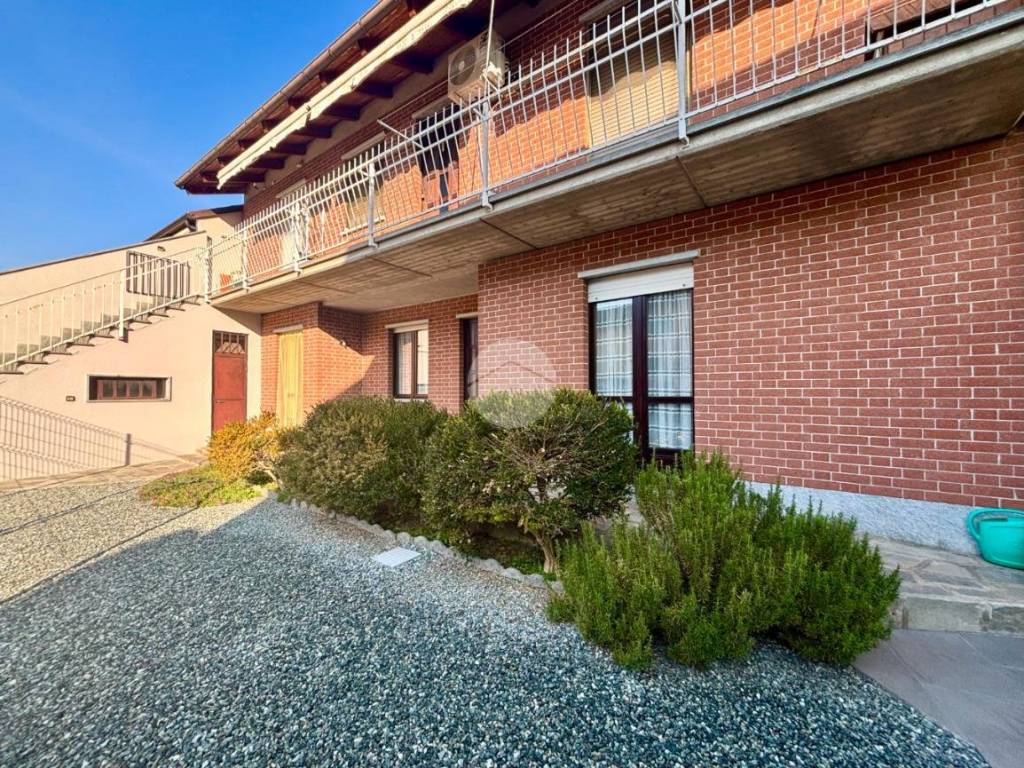 Appartamento a Castagnole piemonte in Via Trento - Foto 3