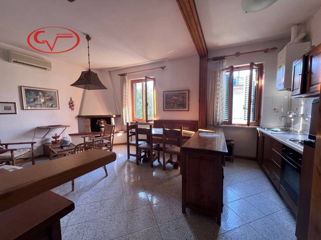 Appartamento a Montevarchi in Via Isonzo - Foto 3