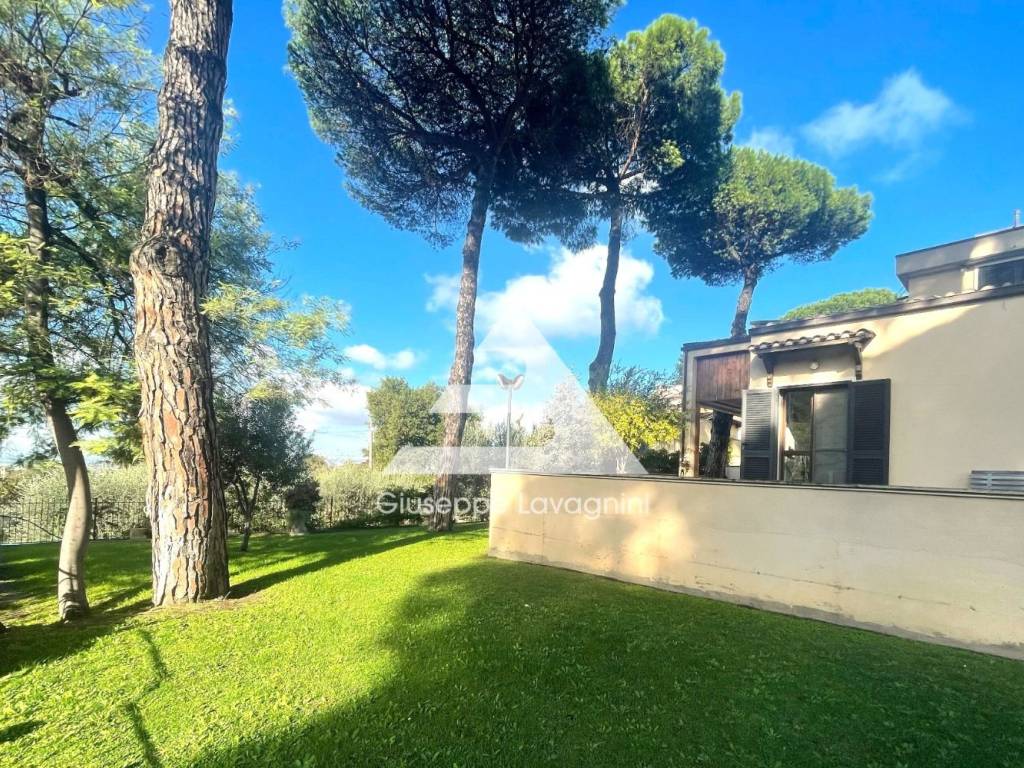 Villa a Albano laziale in Via Mastro di casa, 14 - Foto 4