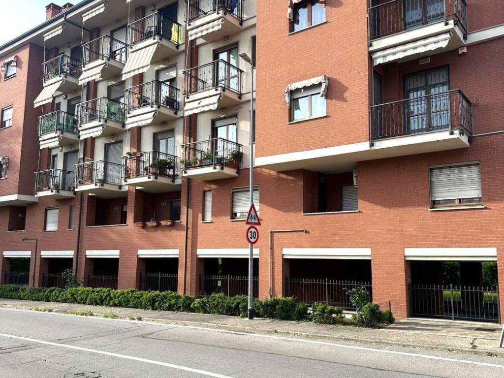 Appartamento a Moncalieri in Via Ada Negri - Foto 3