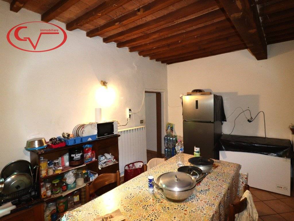 Appartamento a Montevarchi in Via Roma - Foto 4
