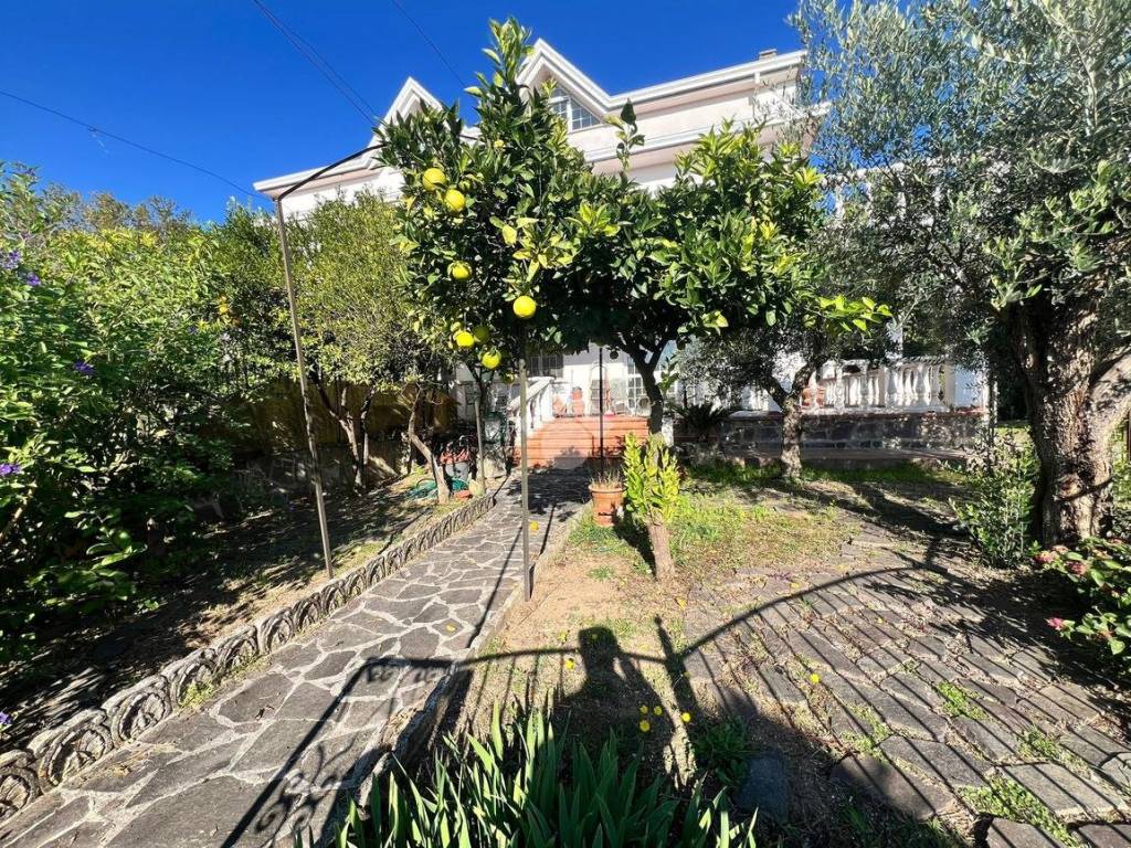 Villa a Cassino in Via Colle Romano - Foto 5