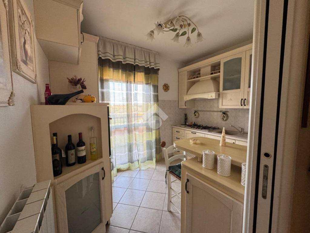 Appartamento a Oleggio in Via della pace, 15 - Foto 4