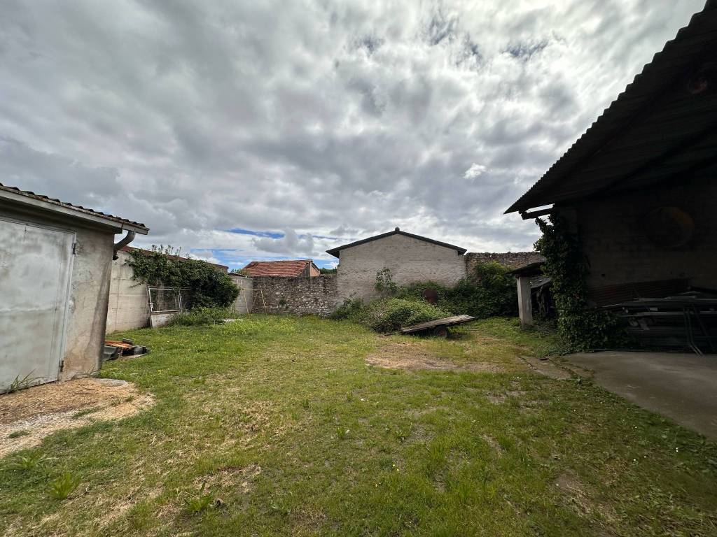Terreno a Caldiero in Via Gombion, 7 - Foto 3