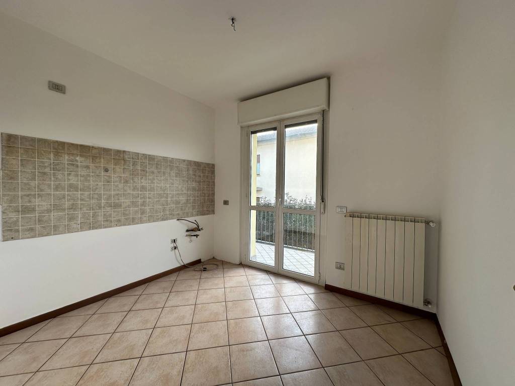 Appartamento a Arona in Via Silvio Pellico, 1 - Foto 5