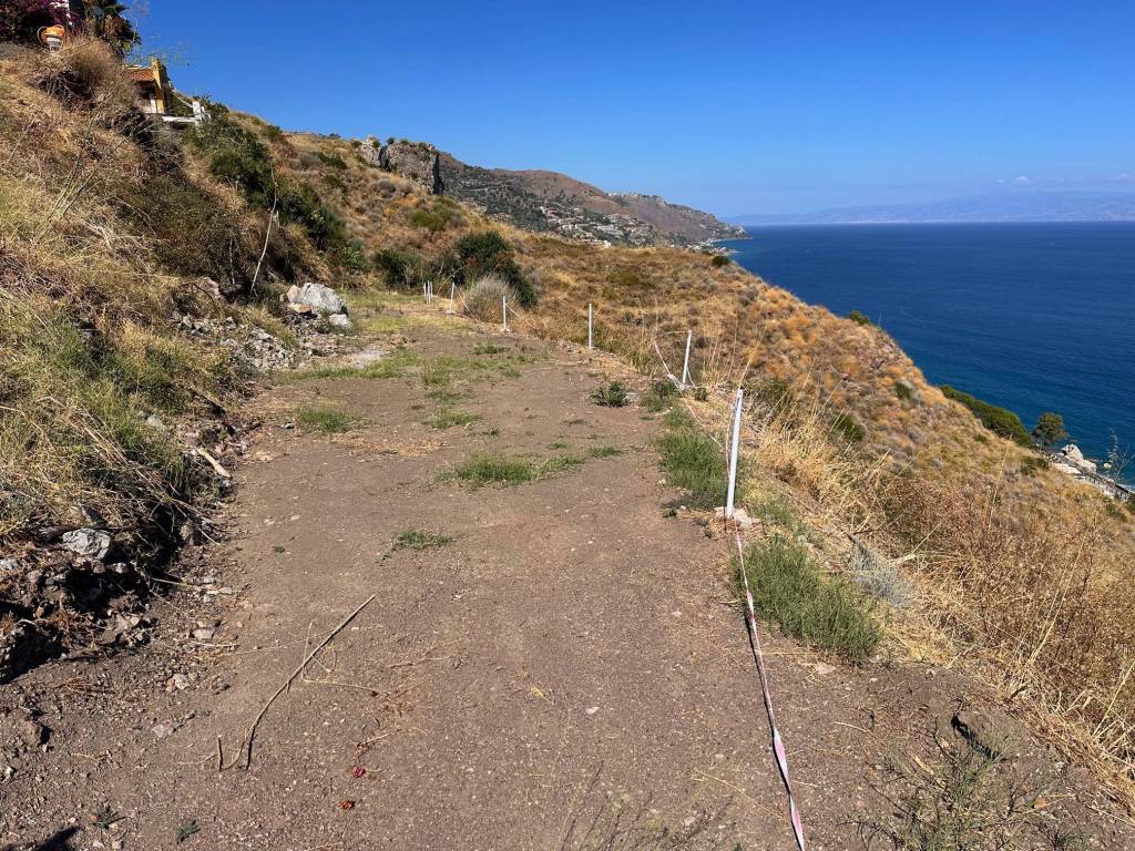 Terreno a Taormina in Via Zaccani - Foto 3