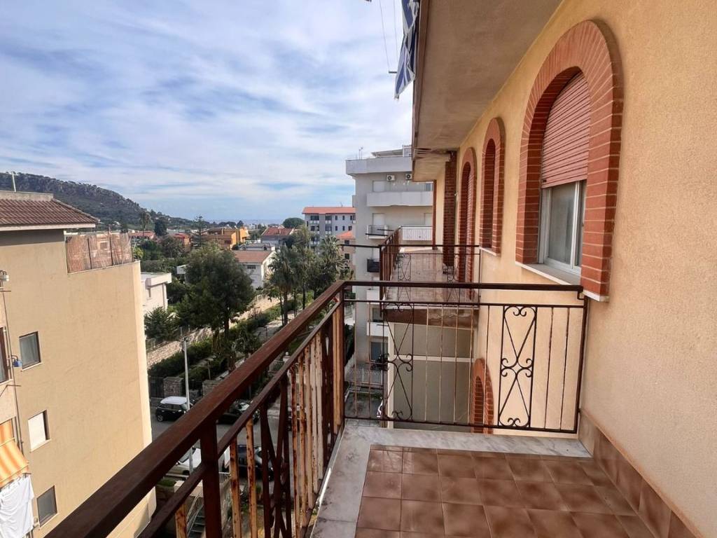 Appartamento a Bagheria in Via Papa Giovanni XXIII - Foto 5
