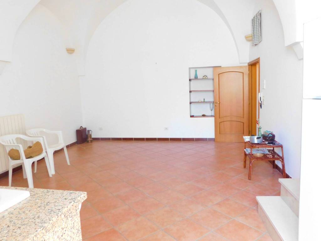 Casa indipendente a Martina franca in Via Gaetano Donizetti - Foto 4