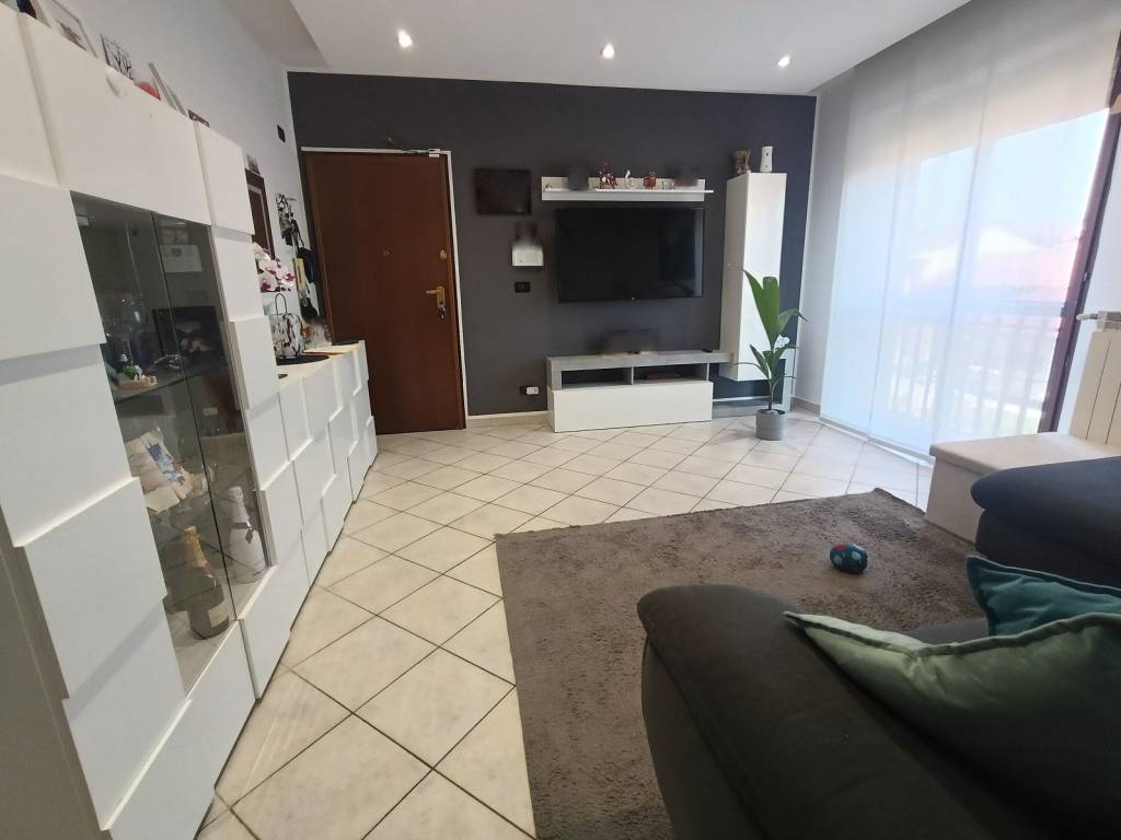 Appartamento a Piossasco in Via San Bernardo - Foto 3