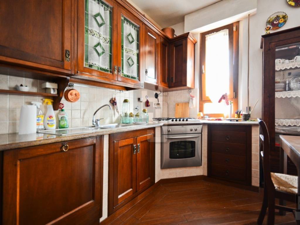 Appartamento a Calenzano in Via Giovan Battista Pergolesi, 3 - Foto 2