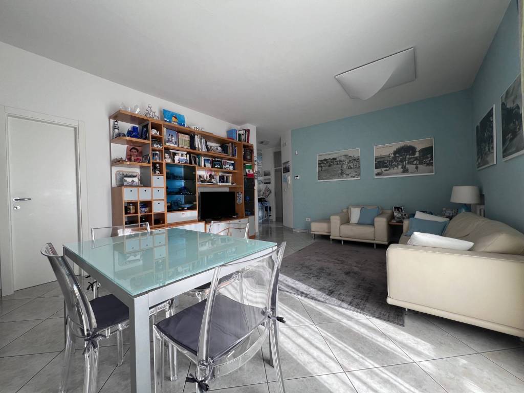 Appartamento a Riccione in Viale Santorre di Santarosa, 11 - Foto 4