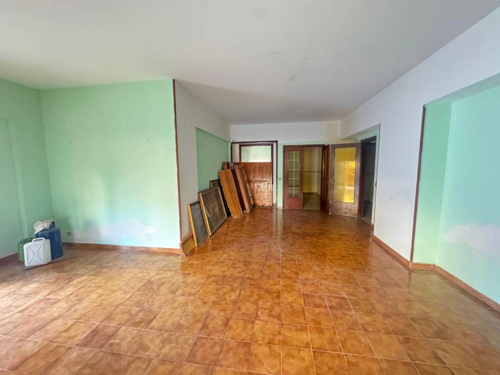 Appartamento a Milazzo in Via Mariano Maio - Foto 2